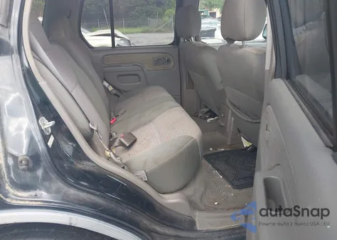 2003 Nissan Xterra Se z USA, uszkodzony, nr VIN 5N1ED28Y53C675325